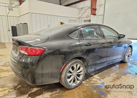 2016 Chrysler 200 S z USA, uszkodzony, nr VIN 1C3CCCDG7GN105519